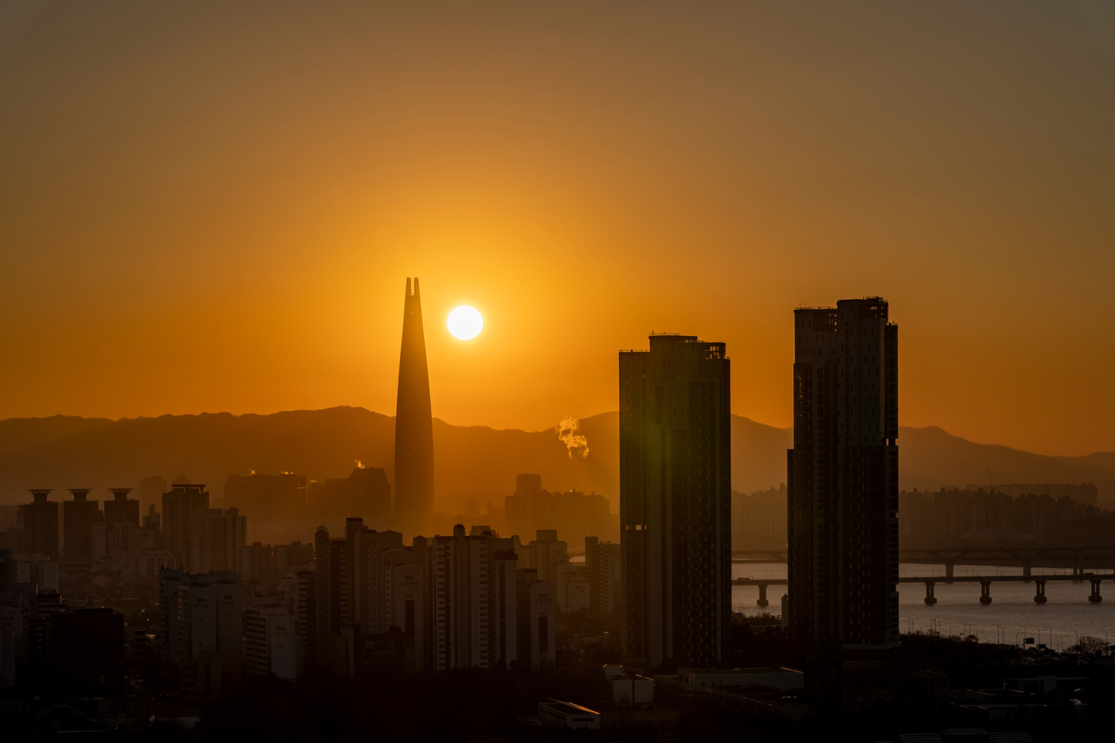 응봉산 팔각정 일출 이미지